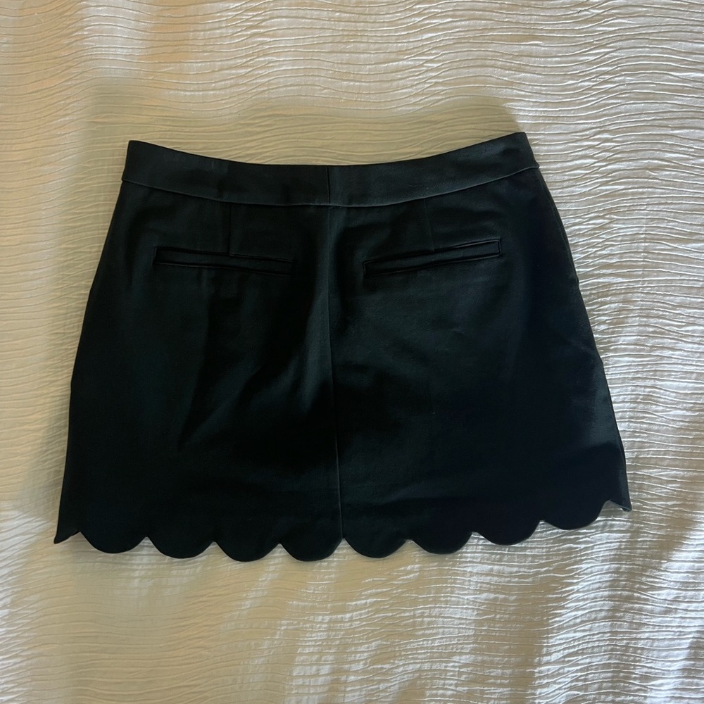 NWT Lilly Pulitzer black scallop edge skort skirt size 4 - Picture 4 of 4